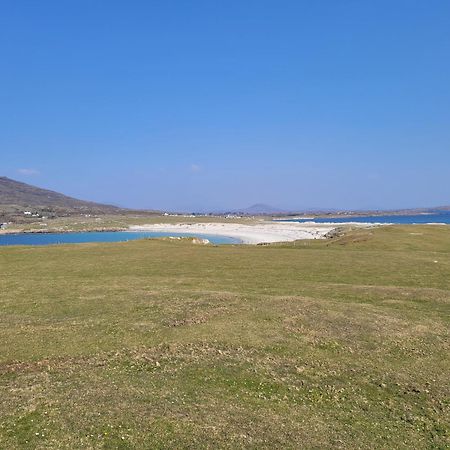 Roundstone Retreats Islandview Bed & Breakfast Bagian luar foto