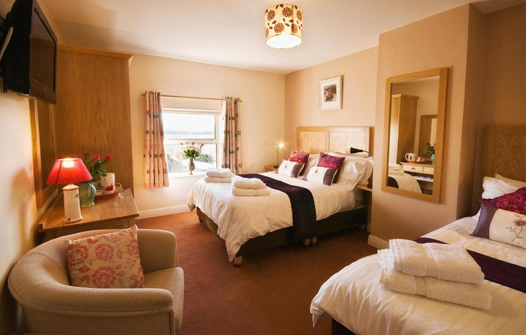 Roundstone Retreats Islandview Bed & Breakfast Ruang foto